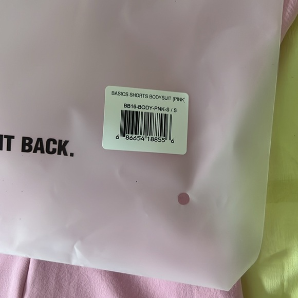 BODY BY RAVEN COTTON CANDY ROMPER💕 - Picture 9 of 9